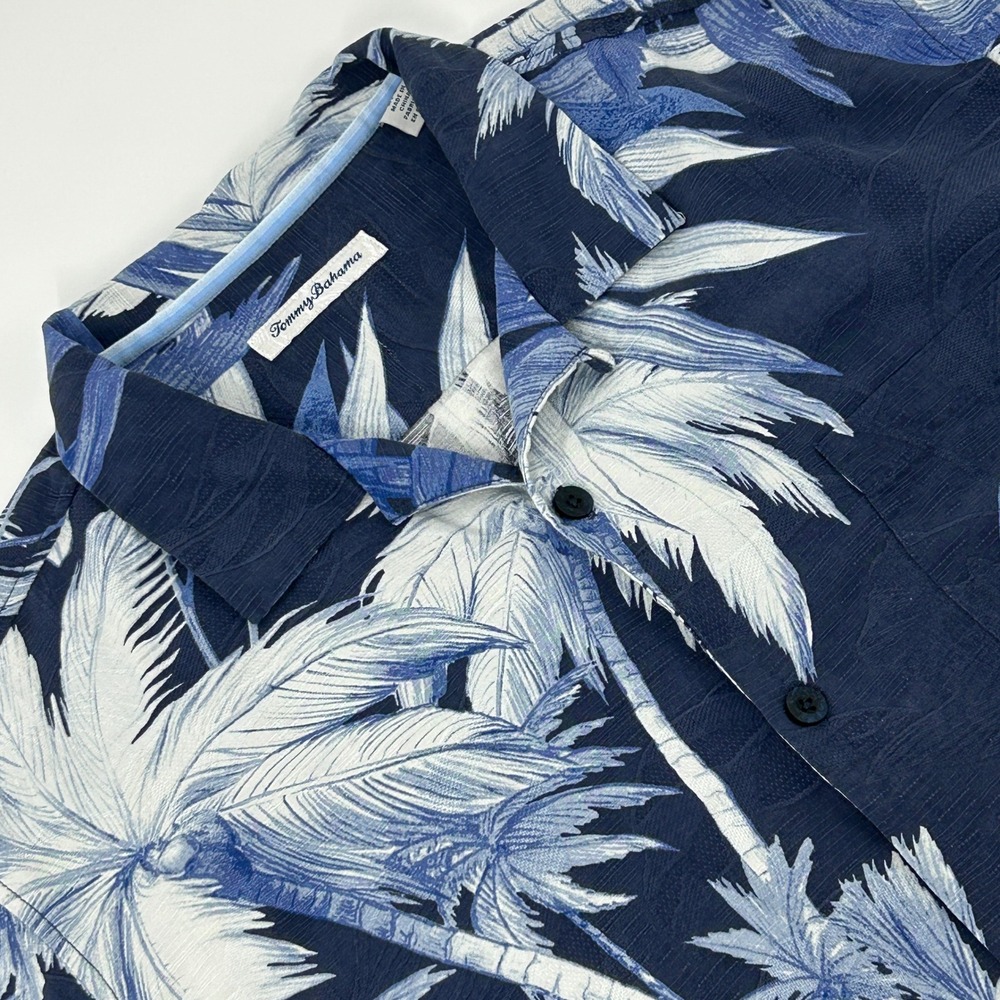 Tommy Bahama Shirt Mens Large Blue Silk Tropical Hibiscus Palm Tree Loop Collar
